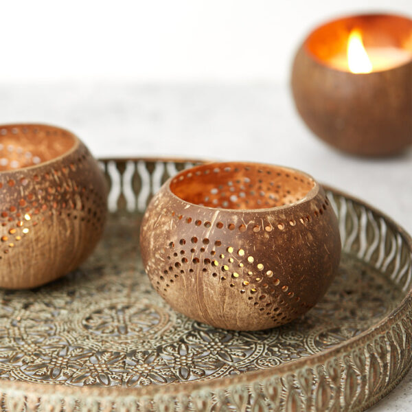 Coconut Shell Tea Light Holder Set - Image 2