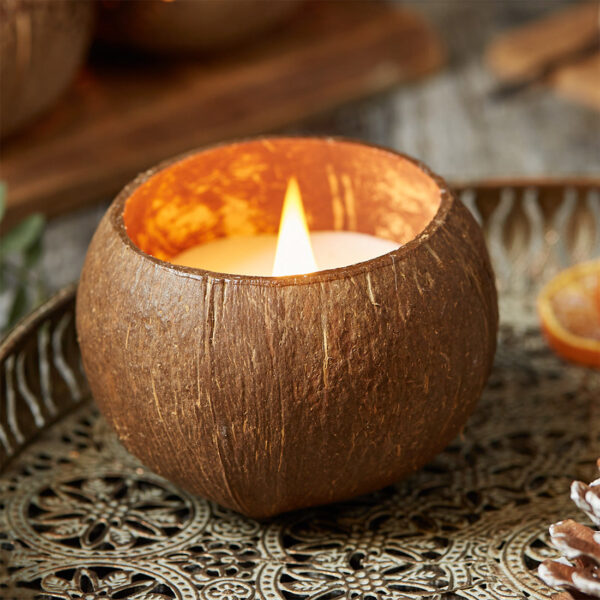 Coconut Shell Candle - Image 2